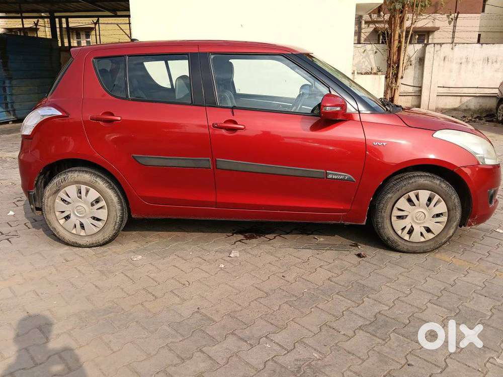 Maruti Suzuki Swift 2011-2014 Vxi, 2011, Petrol
