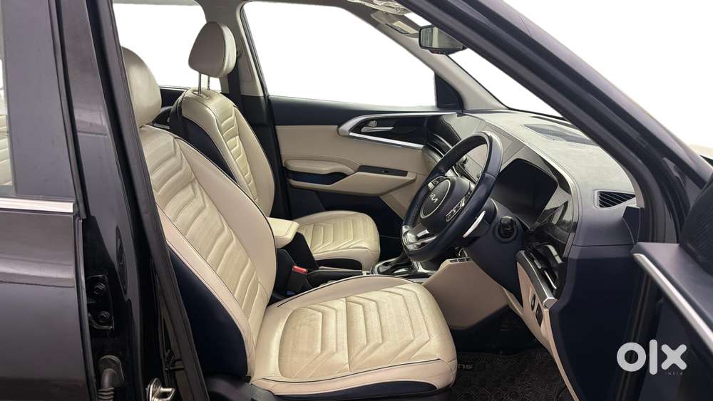Kia Carens 1.5 Luxury Plus Diesel At 7 Str, 2022, Diesel