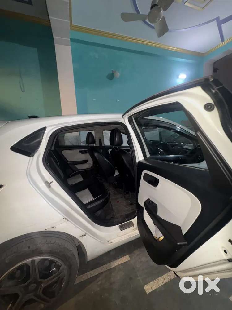 Tata Altroz 2023 Hybrid