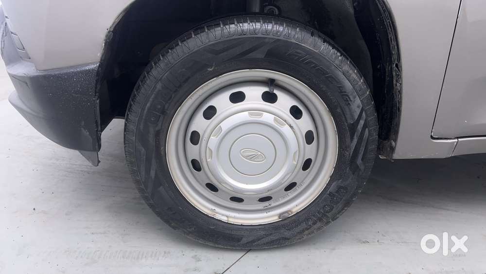 Mahindra Kuv 100 2016-2017 Mfalcon G80 K2, 2016, Petrol