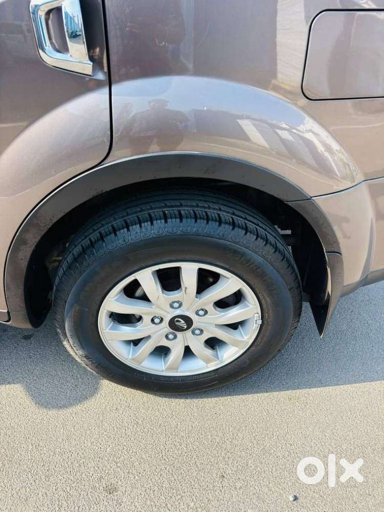 Mahindra Xuv500 W9 2wd, 2018, Diesel