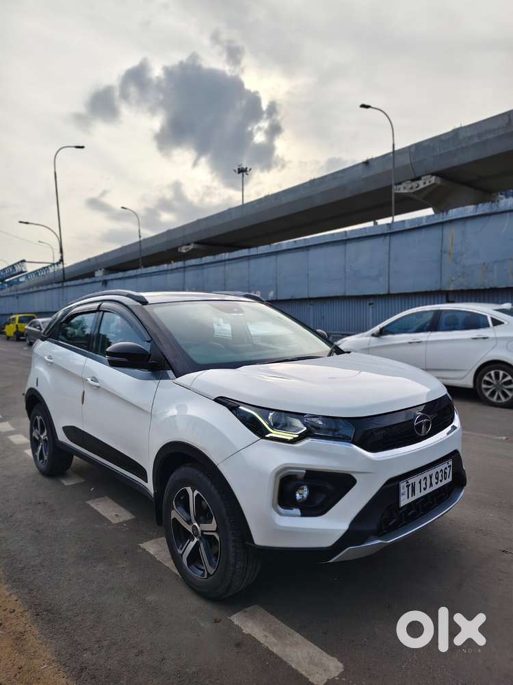 Tata Nexon 1.2 Revotron Xza Plus (o) Amt, 2022