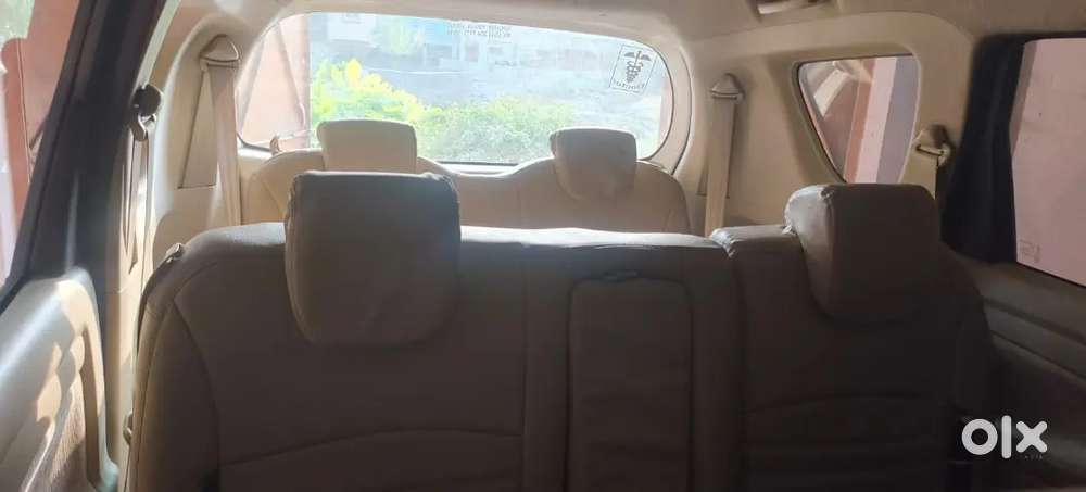 Maruti Suzuki Ertiga Vxi 2012