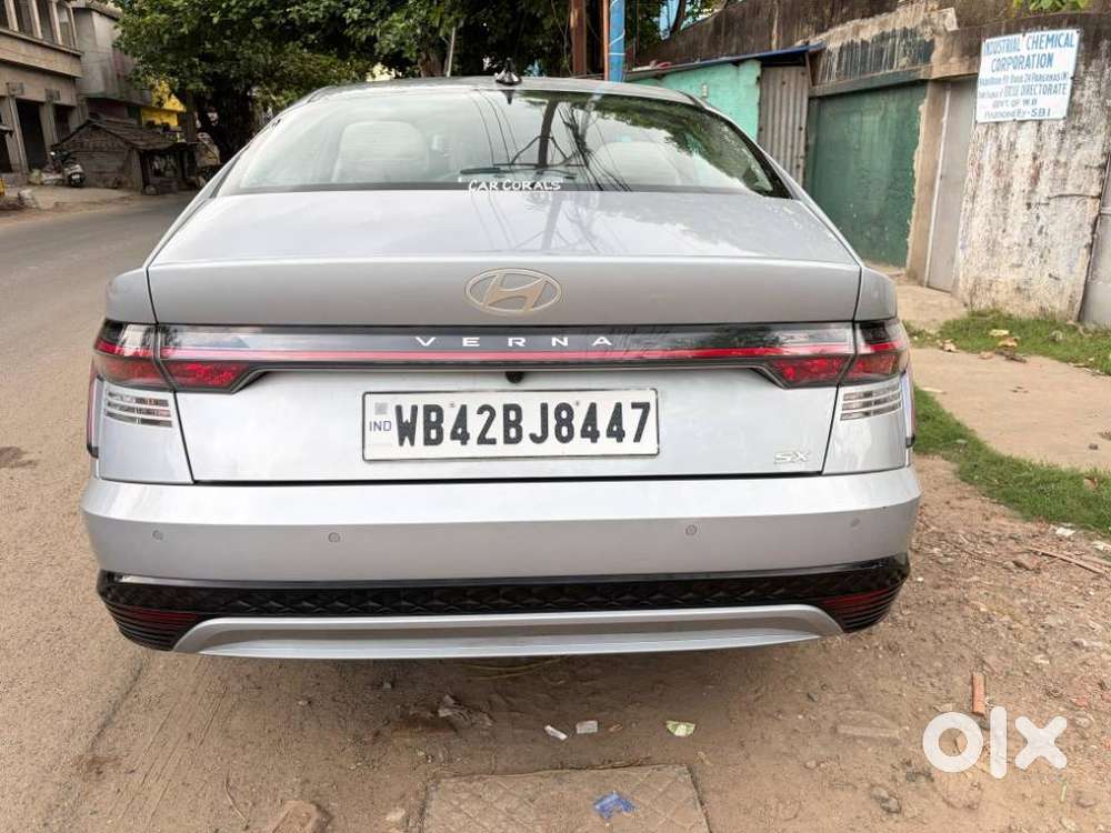 Hyundai Verna 1.5 Sx Petrol Mt, 2024, Petrol