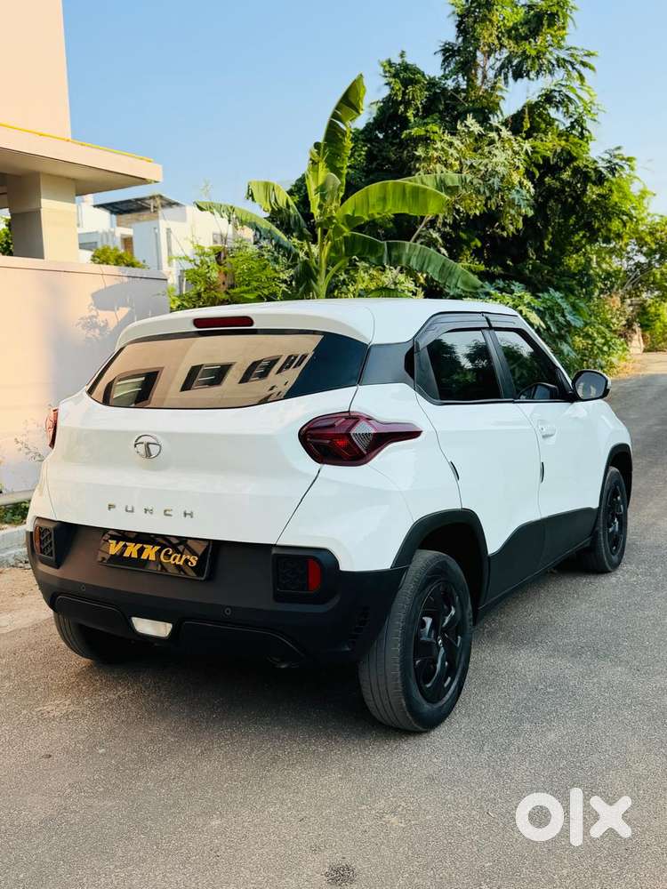 Tata Punch, 2023, Petrol