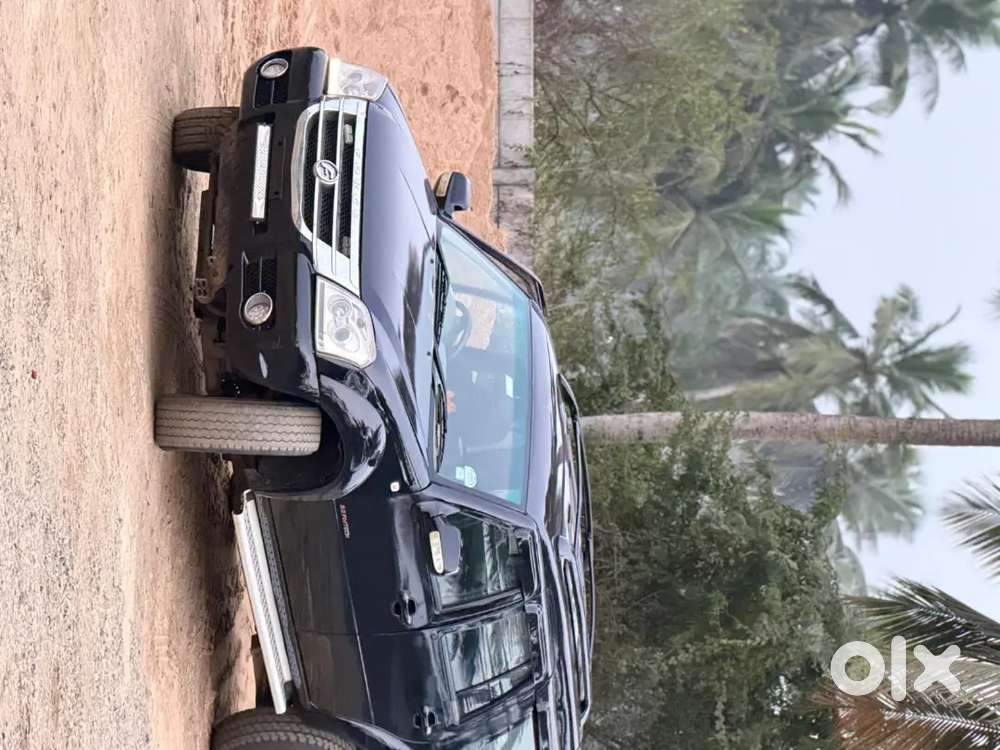 Force Motors Force One 2013