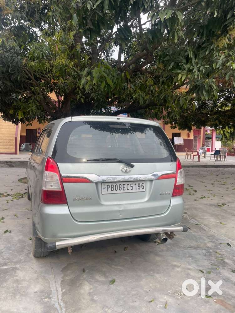 Toyota Innova 2008 Diesel 180000 Km Driven