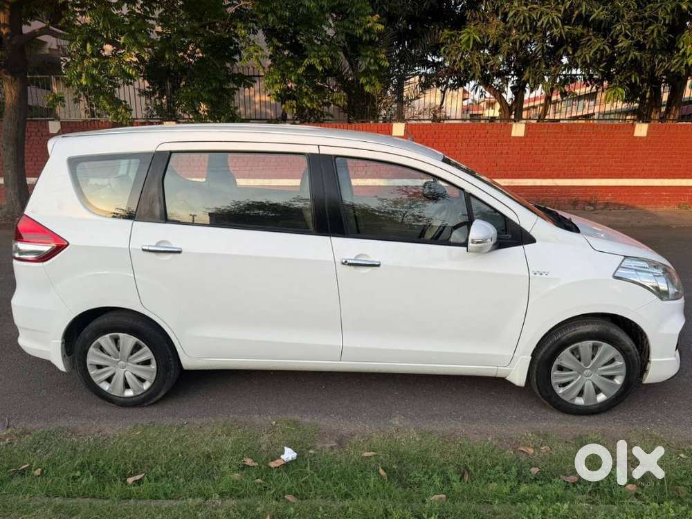 Maruti Suzuki Ertiga Vxi Abs Bs Iv, 2018, Petrol