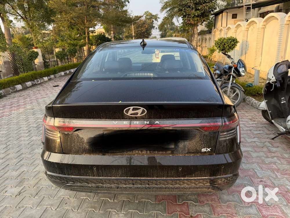 2024 Hyundai Verna Petrol