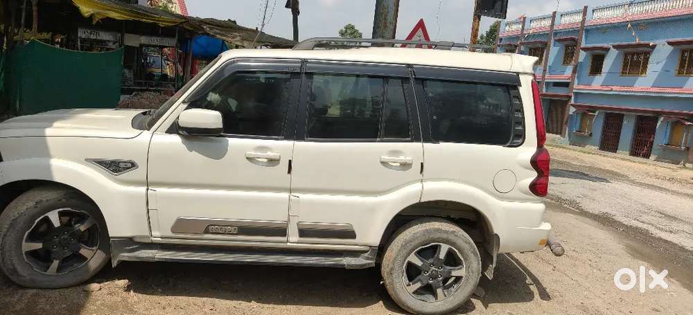 Mahindra Scorpio Classic 2023 Diesel Car