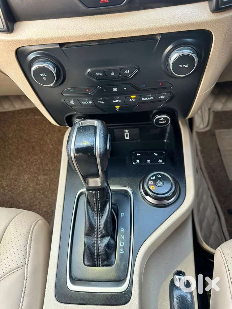 Ford Endeavour Titanium Plus 4x4, 2021, Diesel