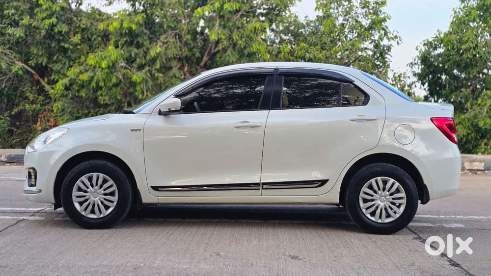 Maruti Suzuki Swift Dzire Vxi(o) Amt, 2018, Petrol
