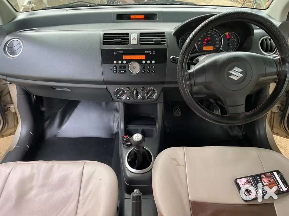 Maruti Suzuki Swift Dzire 2010 Petrol Well Maintained