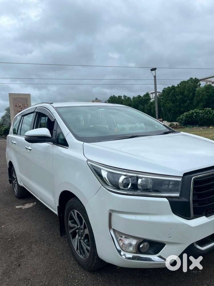 Toyota Innova Crysta 2.4 V, 2023, Diesel