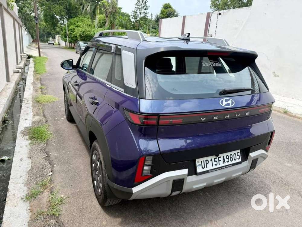 Hyundai Venue Sx Mt, 2025, Petrol