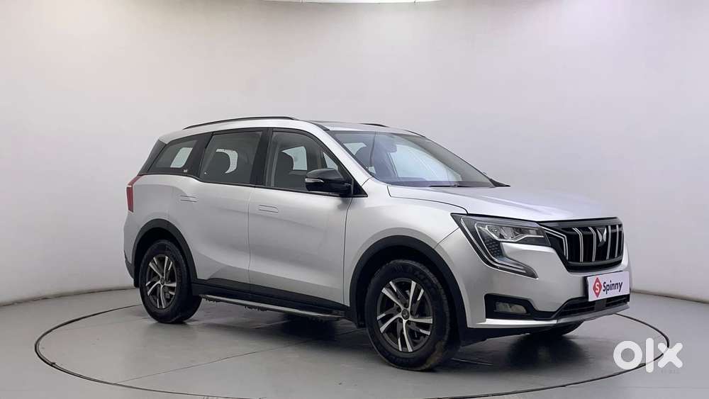 Mahindra Xuv700 2.0 Ax 5 Petrol At Str, 2022, Petrol