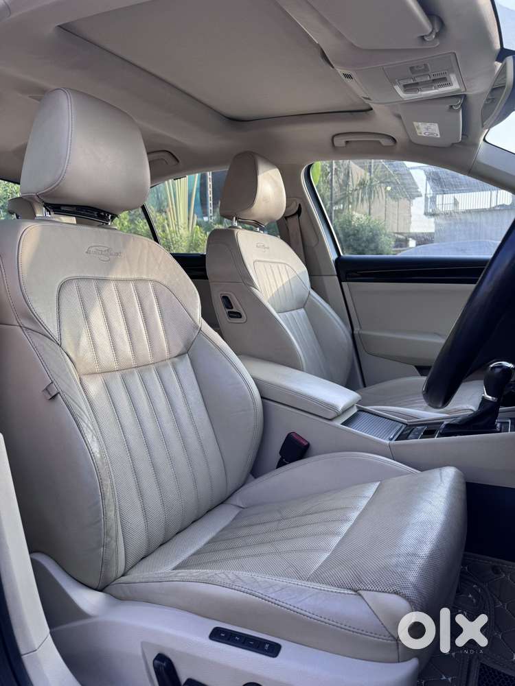 Skoda Superb Lk 2.0 Tdi At, 2019, Diesel