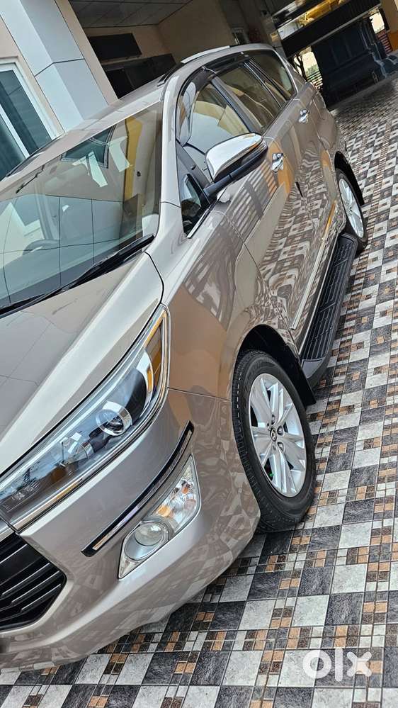 Toyota Innova Crysta 2.8z Automatic, 2019, Diesel