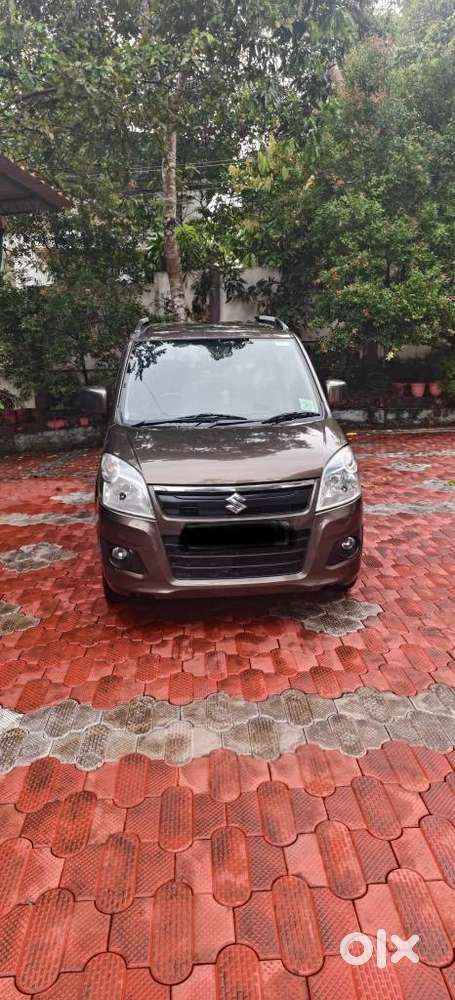 Maruti Suzuki Wagon R 1.0 Vxi Amt, 2017, Petrol