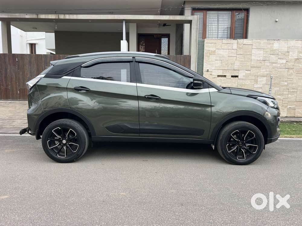 Tata Nexon 1.2 Revotron Xm (s), 2022, Petrol