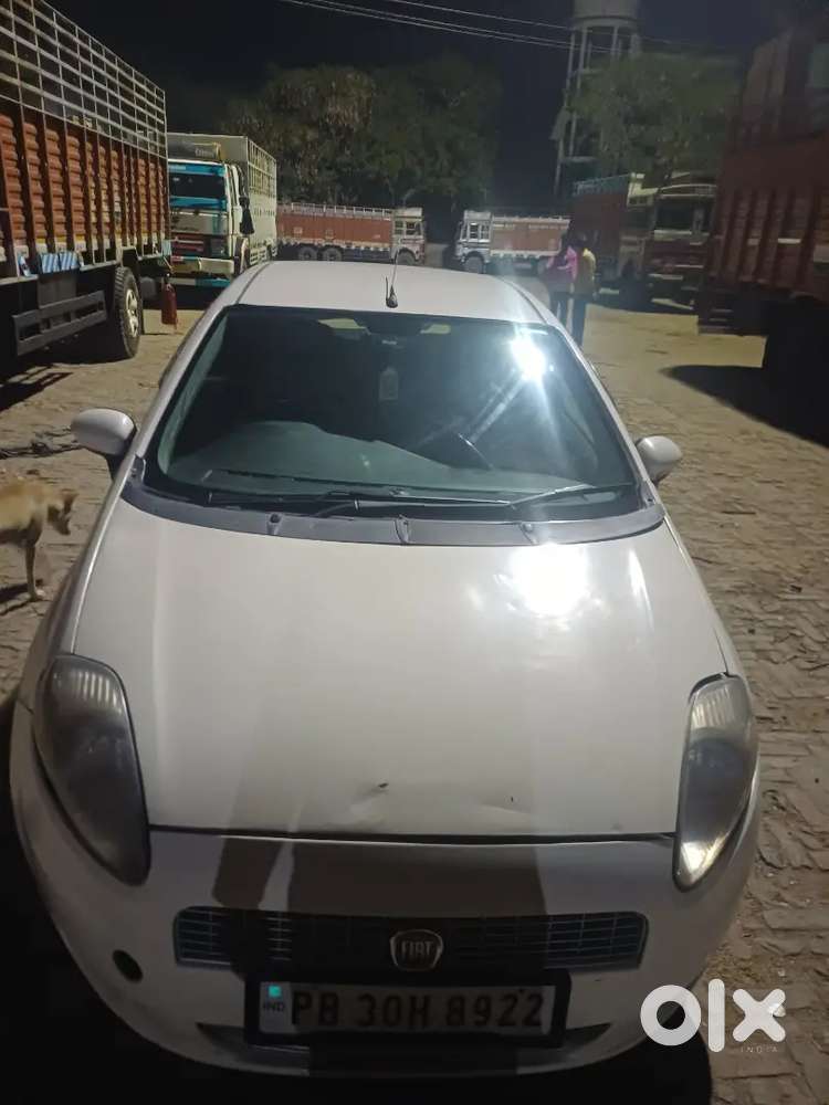 Fiat Punto 2012 Diesel 150000 Km Driven