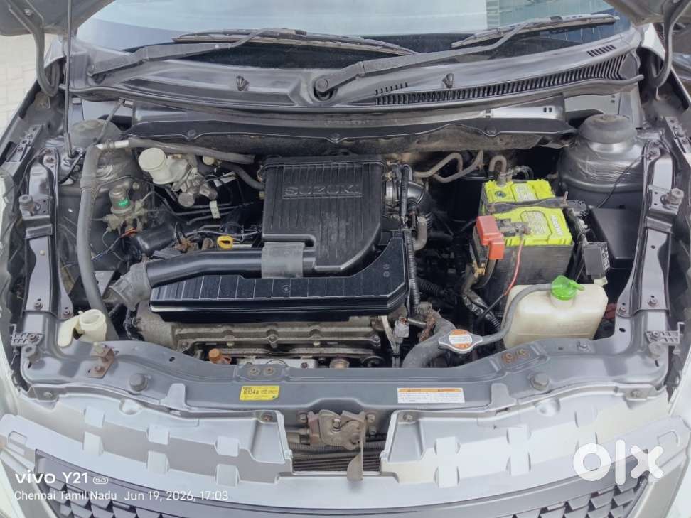 Maruti Suzuki Swift Vxi, 2012, Petrol