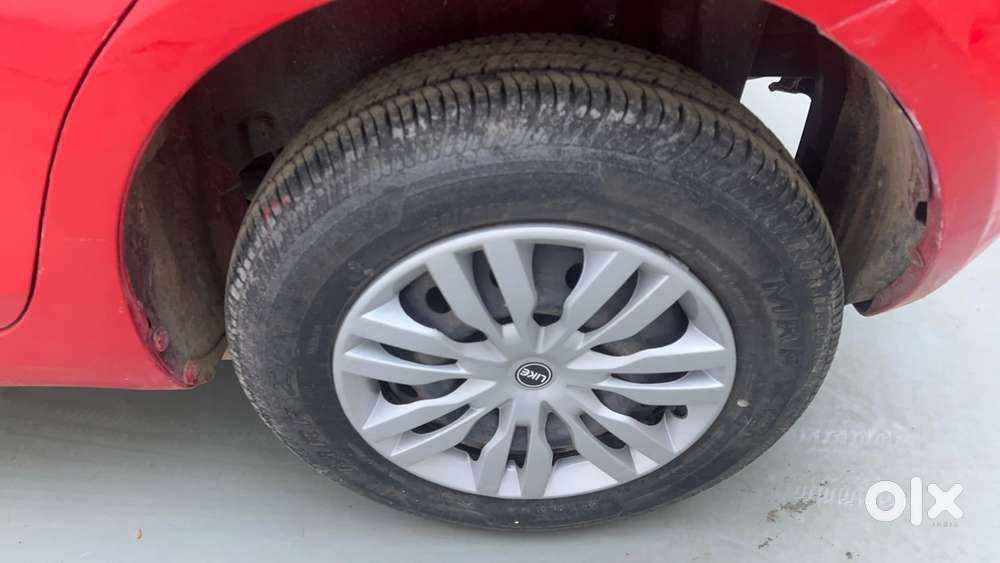 Maruti Suzuki Swift Vvt Vxi, 2015, Petrol