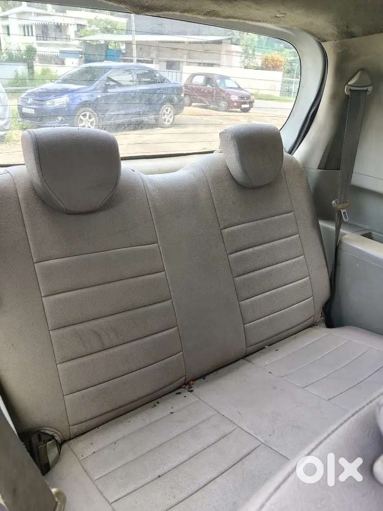 Maruti Suzuki Ertiga Vdi 2012