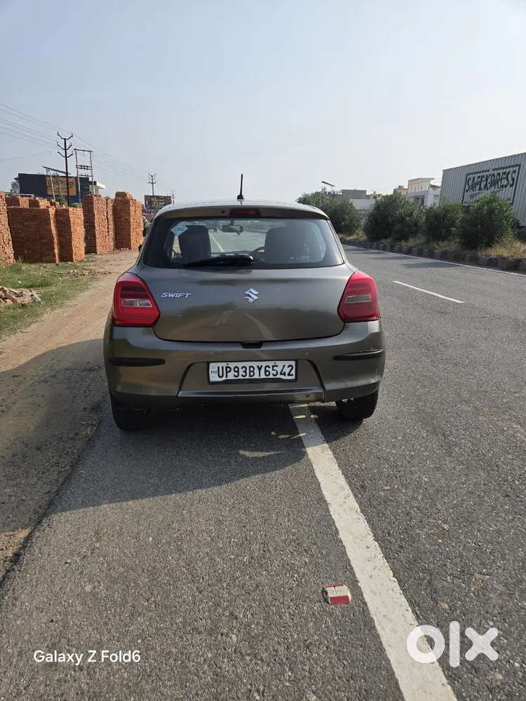 Maruti Suzuki Swift Zxi 2023 Cng