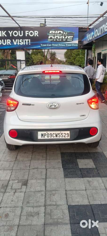 Hyundai Grand I10 Sportz Edition, 2017, Petrol
