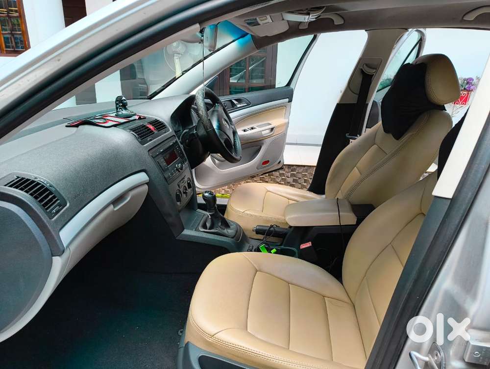 Skoda Laura 1.9 Tdi Mt Ambiente, 2009, Diesel