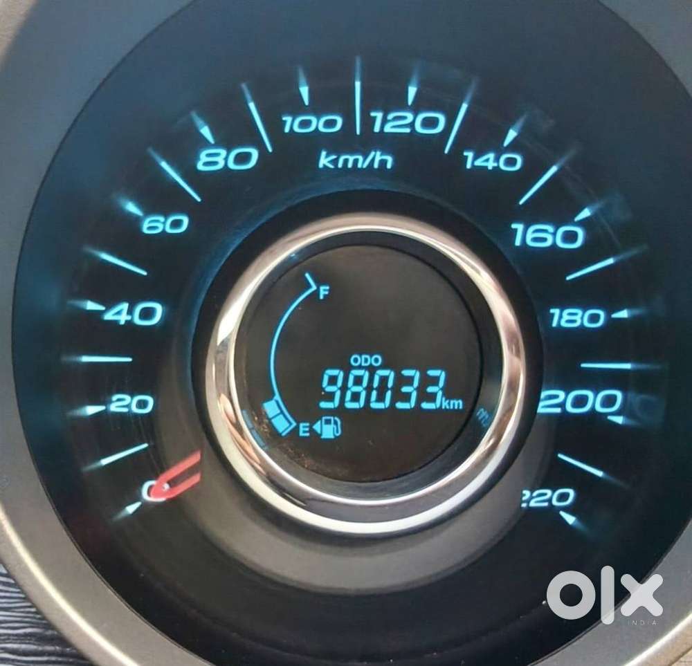 Mahindra Xuv500 2.2 W10, 2015, Diesel