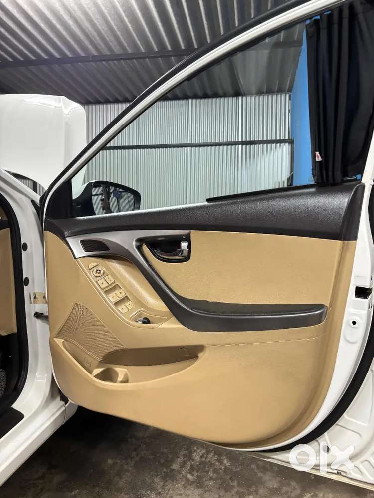 Hyundai New Elantra 2013 Cng & Hybrids Well Maintained