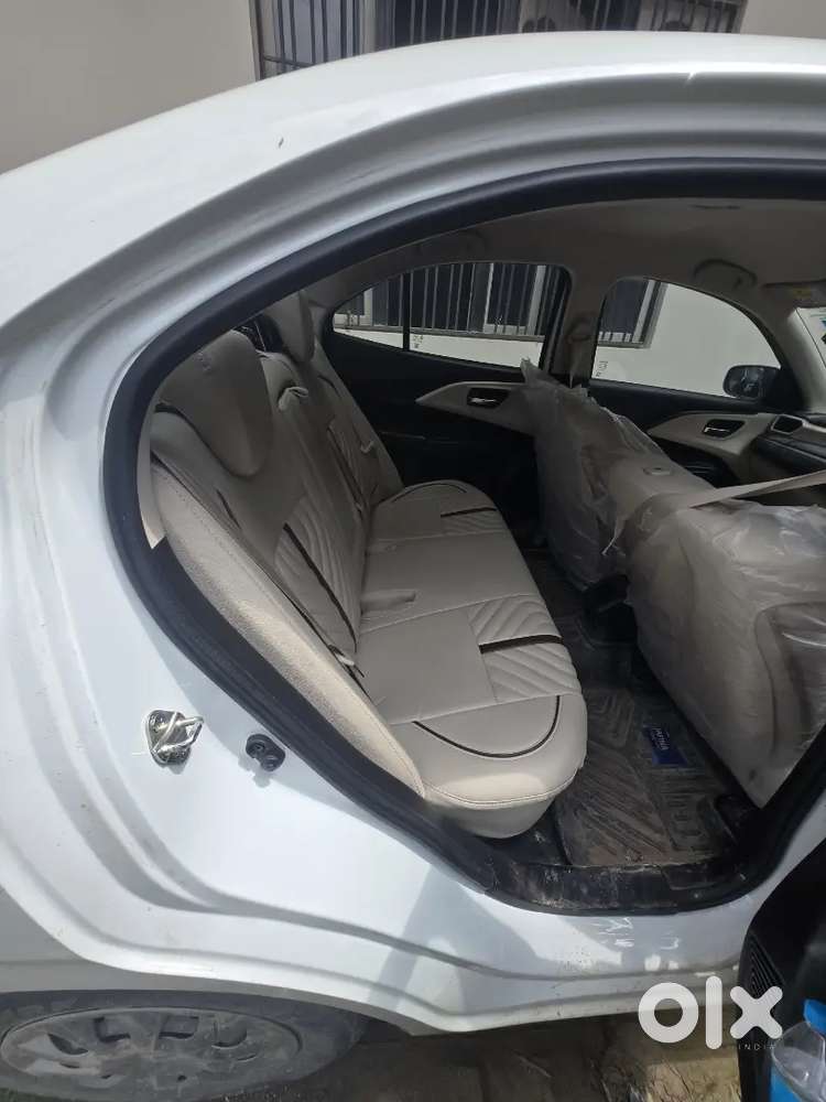 Maruti Suzuki Dzire January 2026 Petrol Manual