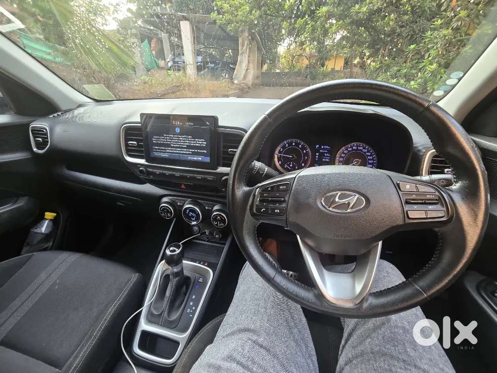 Hyundai Venue. Sx Plus Turbo Petrol Automatic Dct