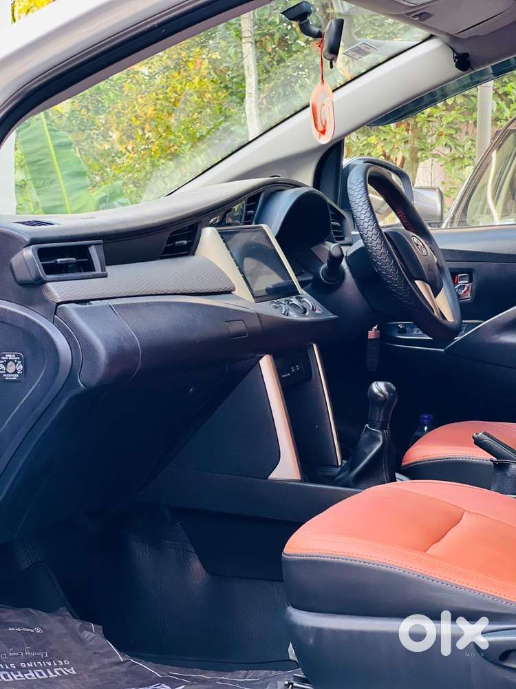 Toyota Innova Crysta 2.4 G Mt, 2017, Diesel