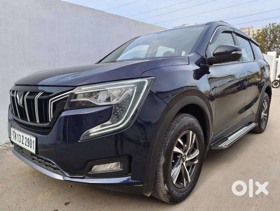 Mahindra Xuv700 2.0 Ax 7 Petrol Mt Str, 2022, Petrol