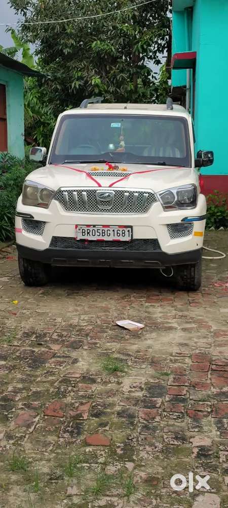 Mahindra Scorpio S4 2015 Diesel