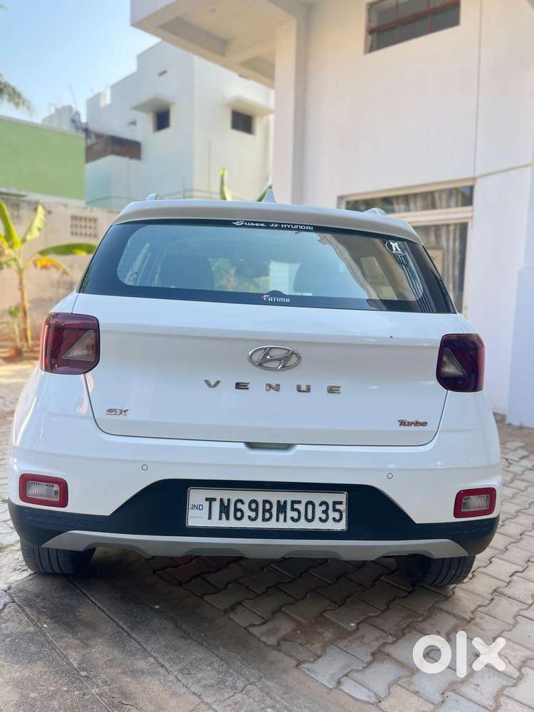 Hyundai Venue S Turbo Dct, 2021, Petrol