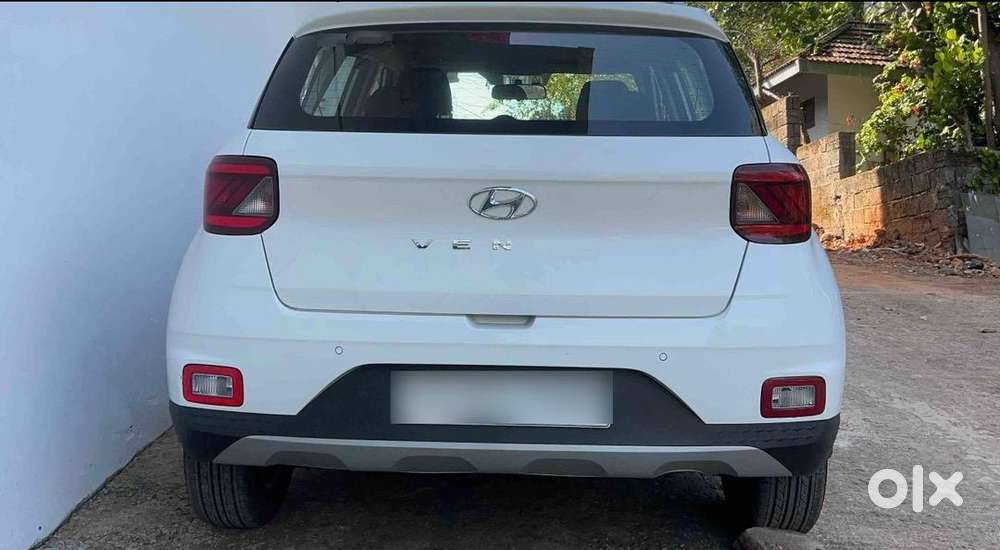 Hyundai Venue 2020 Petrol Good Condition