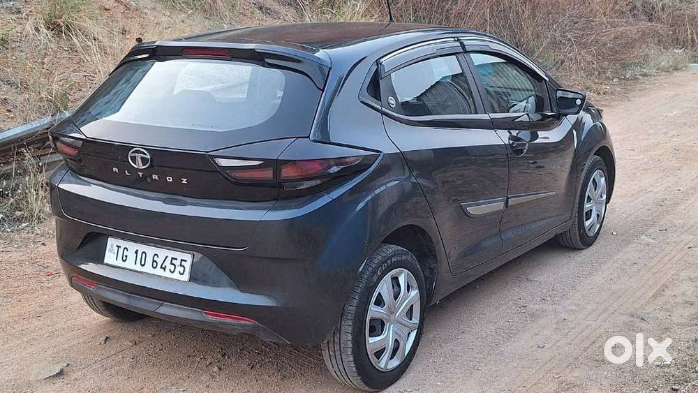Tata Altroz 1.2 Xm, 2024, Petrol