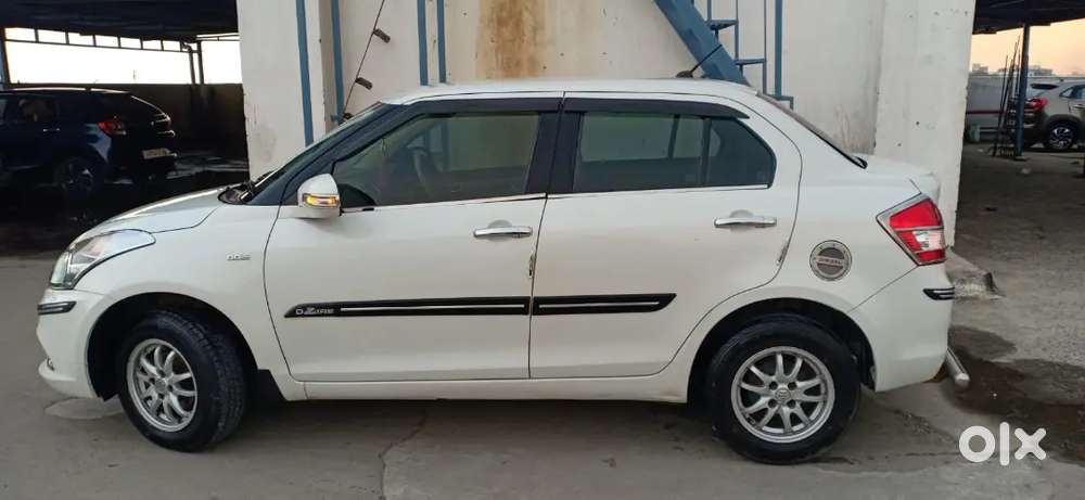 Maruti Suzuki Dzire 2016 Diesel 170000 Km Driven Mint Condition