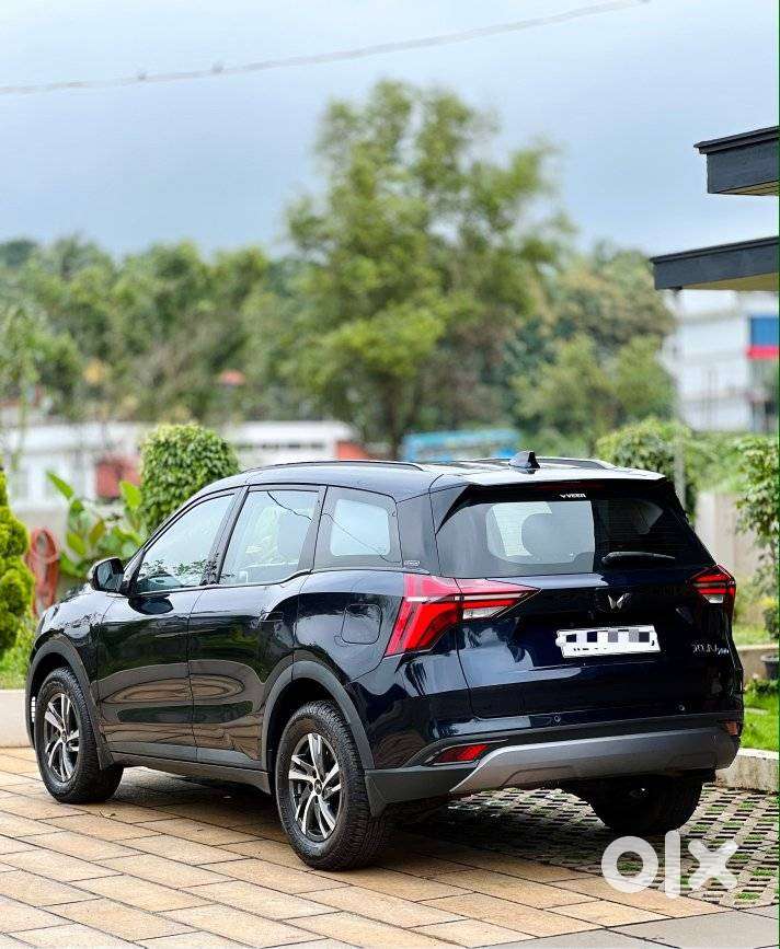 Mahindra Xuv700 2.2 Ax 5 Diesel At Str, 2024, Diesel