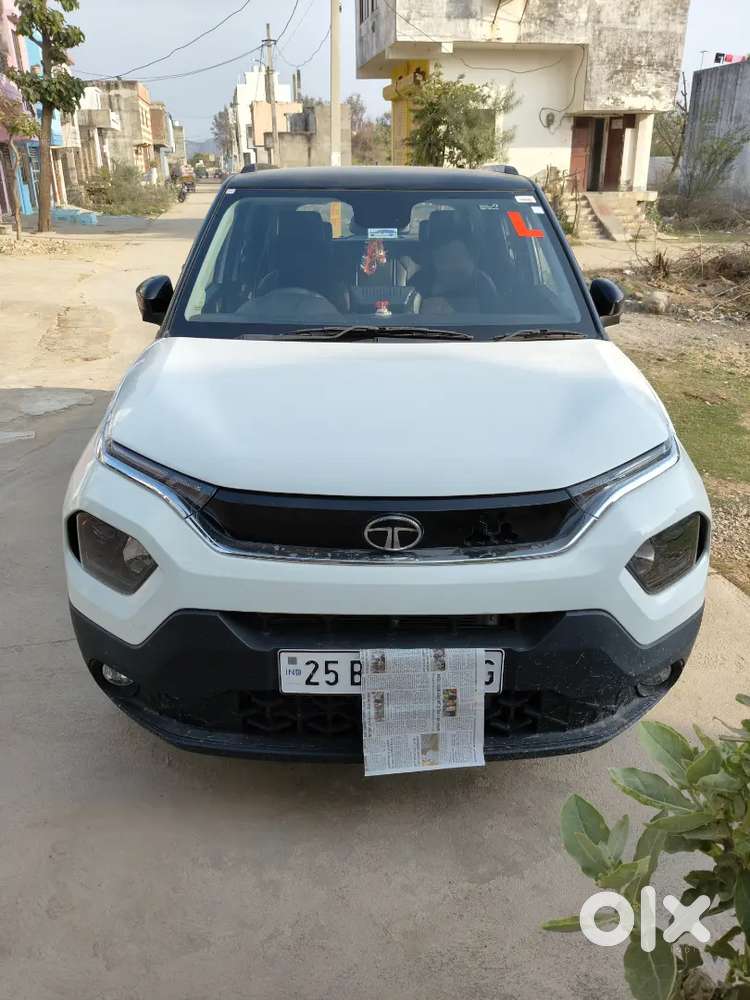 Tata Punch Revotron Creative 2025 Petrol Automatic