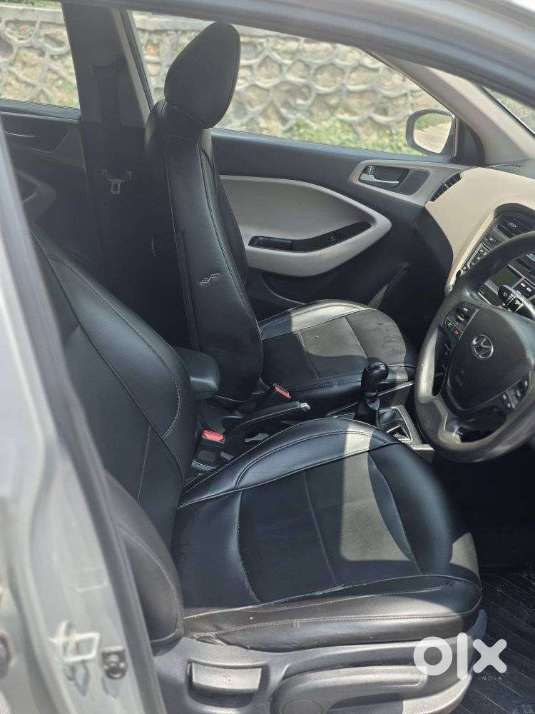 Hyundai I20 Sportz 1.2 Bs-iv, 2015, Petrol