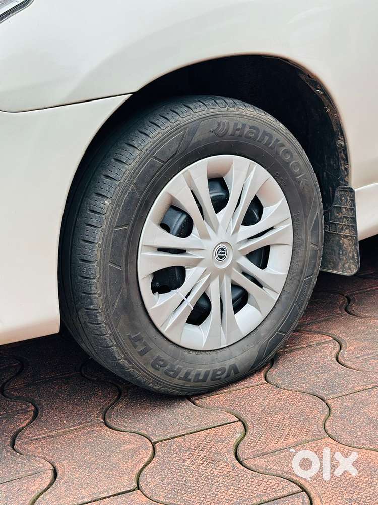 Toyota Innova 2013 Diesel Well Maintained