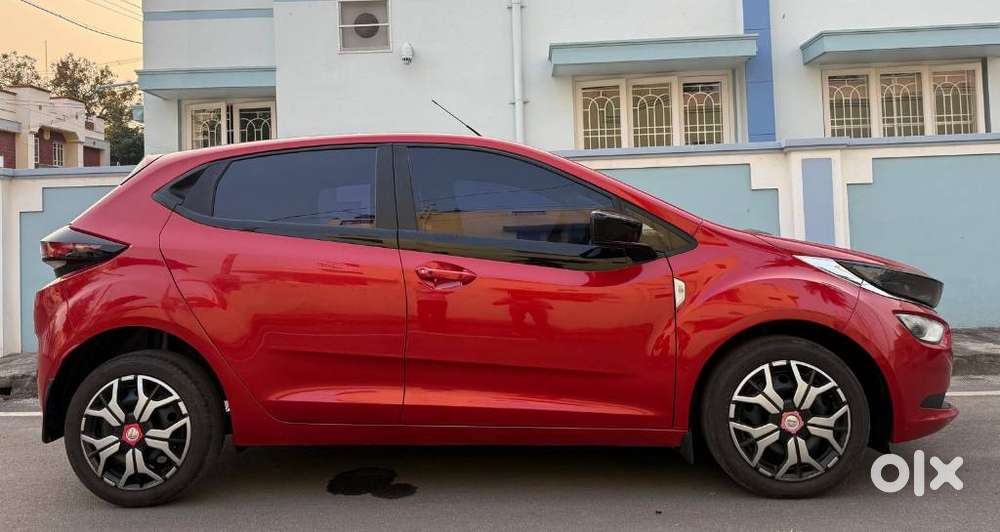 Tata Altroz 1.2 Xt, 2020, Petrol