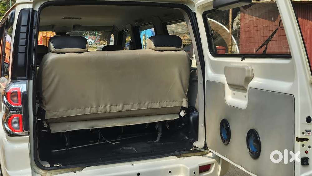 Mahindra Scorpio S10, 2016, Diesel