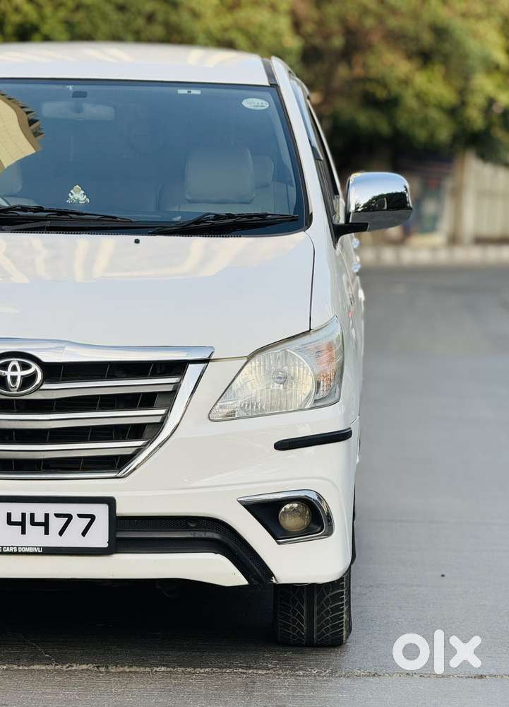 Toyota Innova 2.5 G (diesel) 8 Seater, 2015, Diesel
