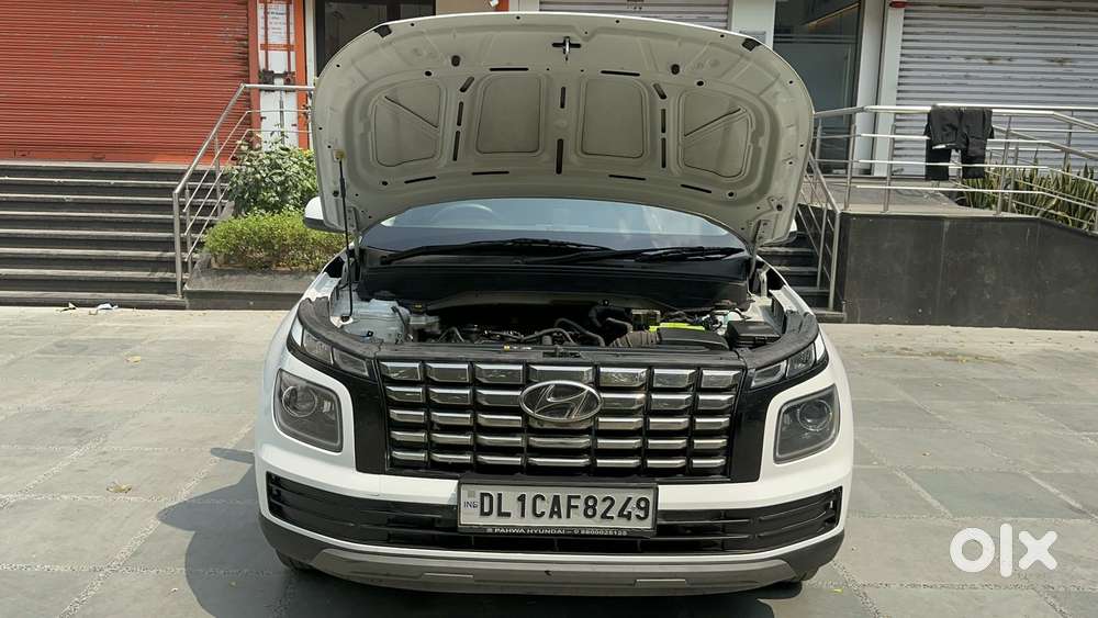 Hyundai Venue 1.2 S (o), 2022, Petrol